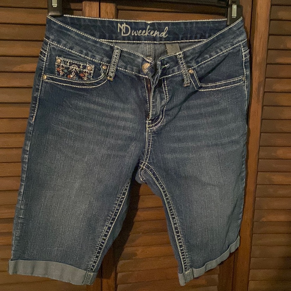 Super cute denim shorts by nd weekend